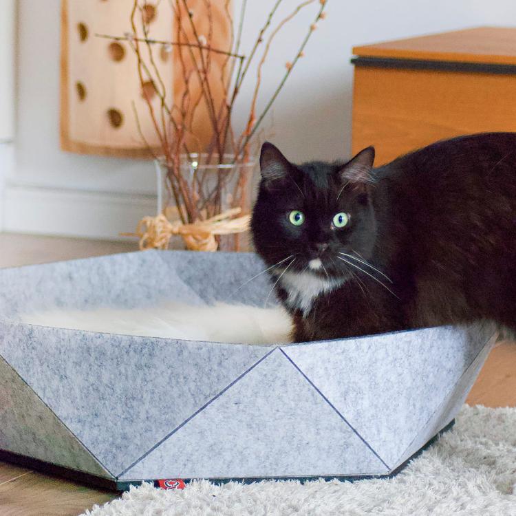 Legowisko Kosz dla kota Zoey z filcu od CanadianCat- jasnoszary od ParrotPlanet.pl