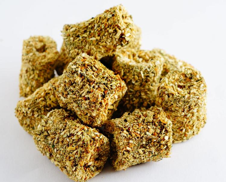 Chips de Topinambour et Brocoli - Snack Santé pour Toutes les Perruches 60g  de ParrotPlanet.fr