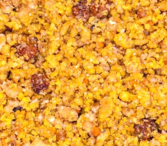 Your Parrot Soft Eggfood Gold - pokarm jajeczny dla dużych papug 1 kg od ParrotPlanet.pl