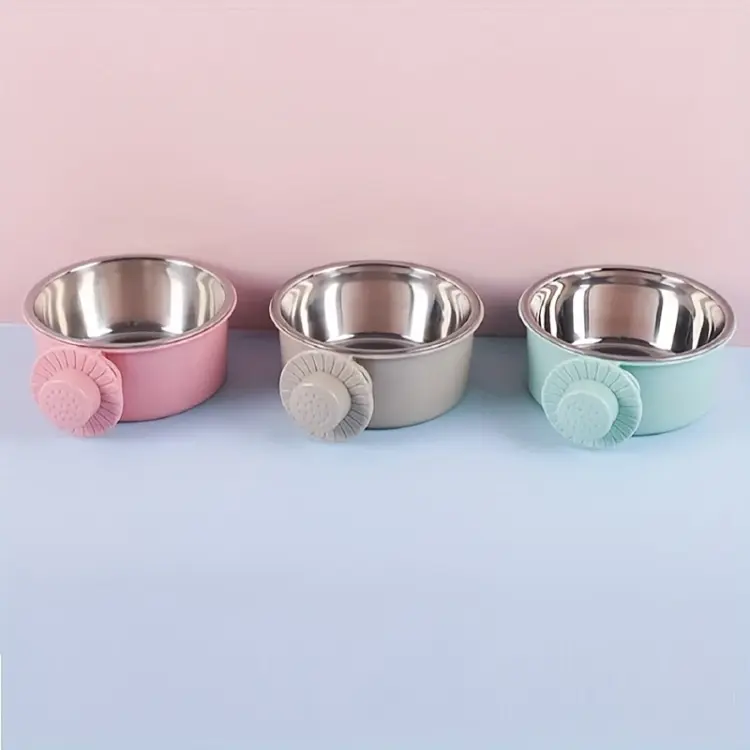 Adorable et pratique gamelle en métal taille S en coloris vert pastel de Parrot Planet.fr