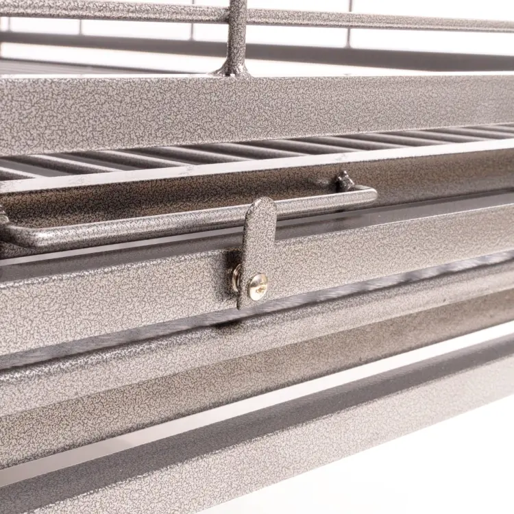 Cage pour perroquets Montana Arkansas Nova I Platinum claire – grande cage pour perroquets de moyenne et grande taille 101,5 × 101,5 × 220 cm ParrotPlanet.fr